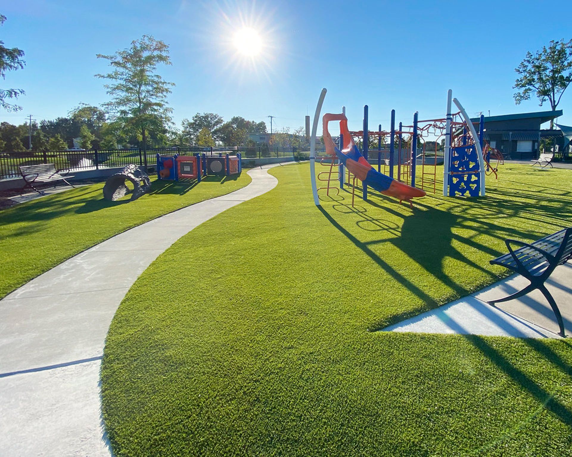playground with artifical turf
